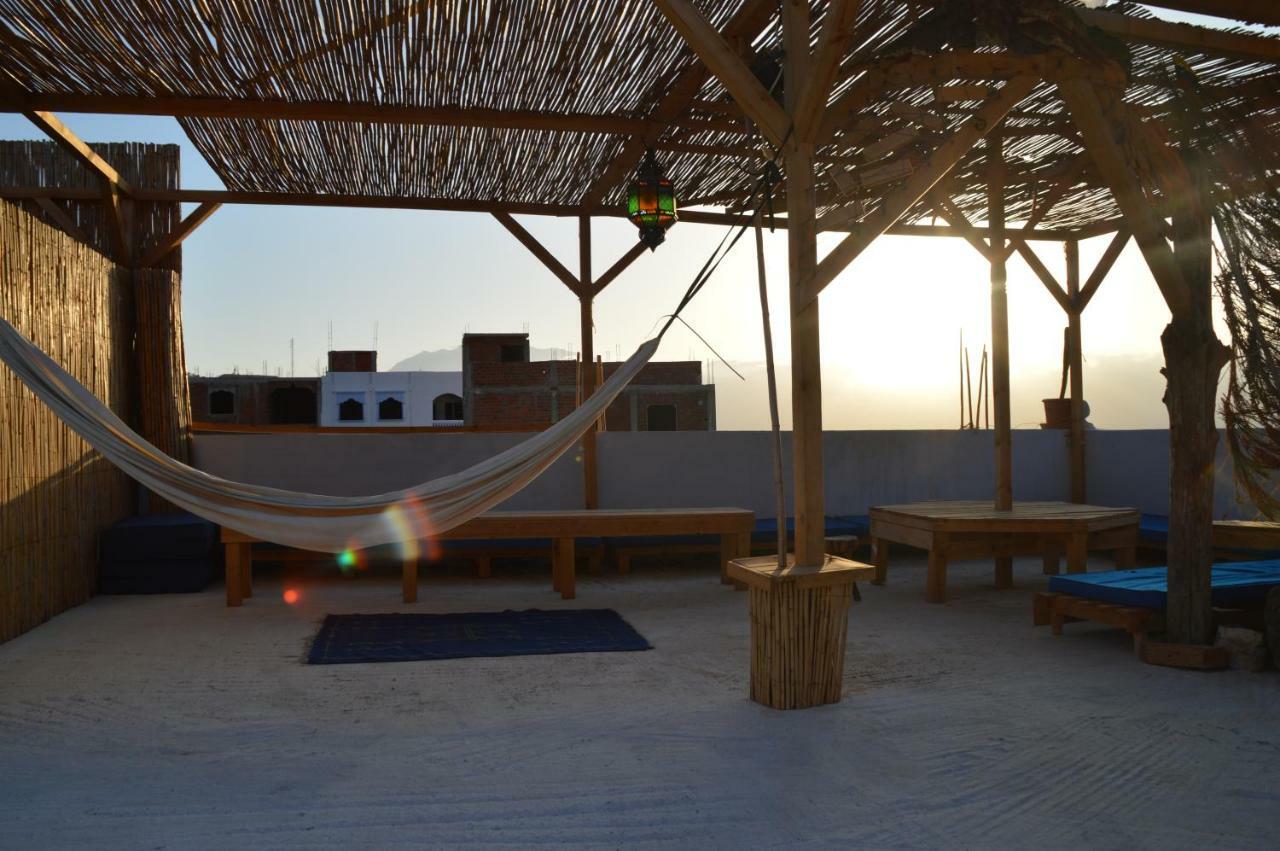Alibaba Apartment Hostel Bamboo Rooftop Room Chefchaouen Exteriör bild